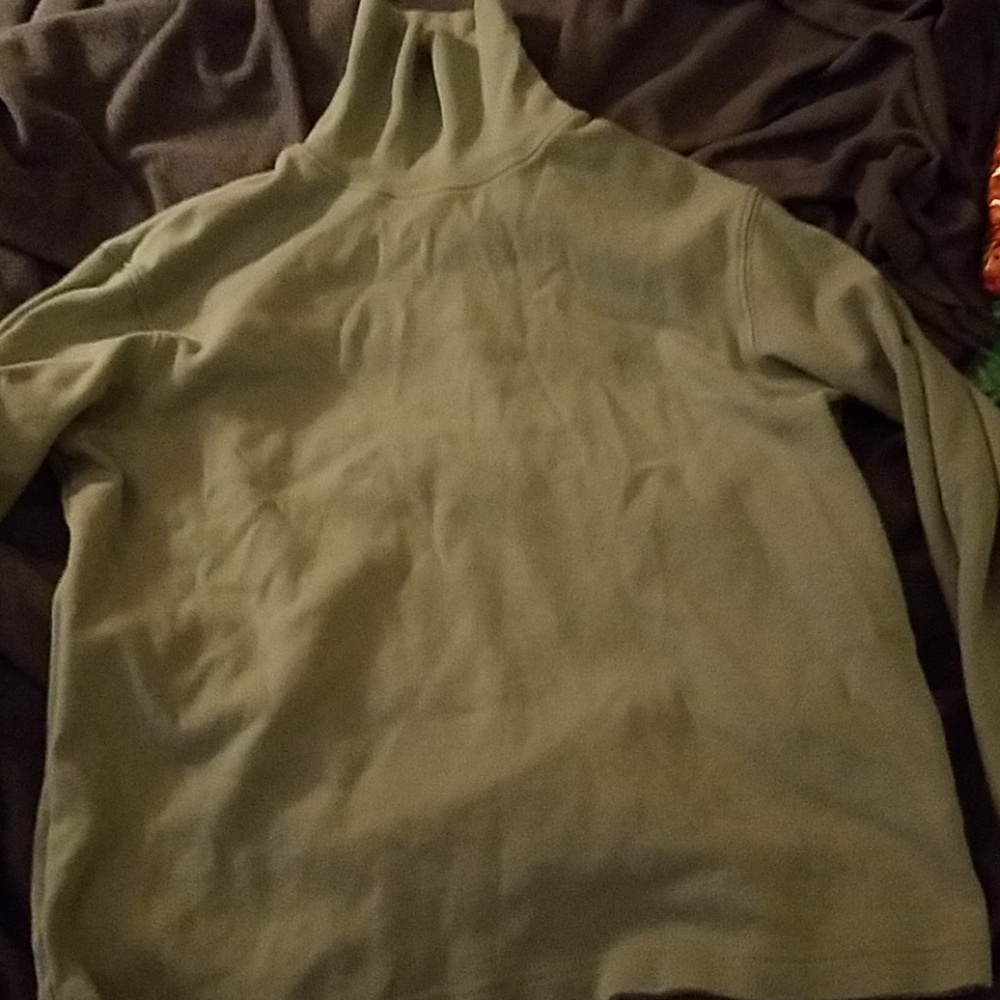 Turtle neck sweater